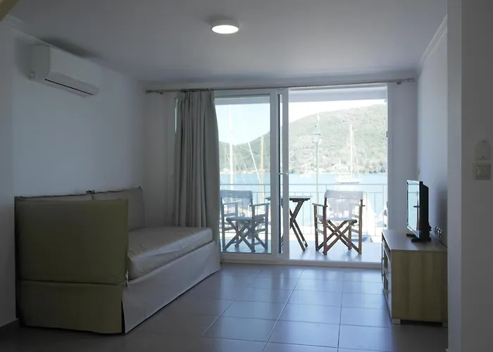 Andromeda Seaside Apartment *